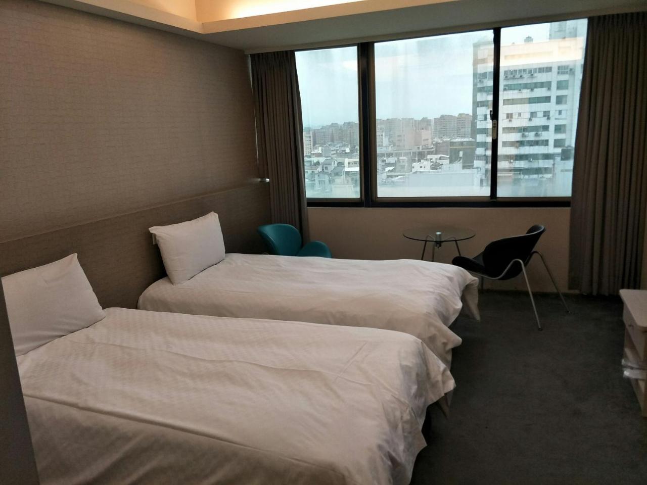 Shun-Yi Business Hotel Chiayi Exterior foto